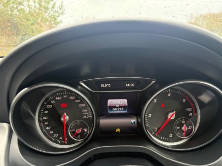 2017 Mercedes-Benz CLA Class - thumbnail 16