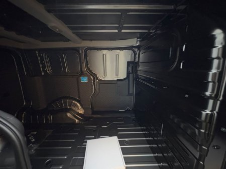 2026 Kia PV5 Commercial €48,000 thumbnail