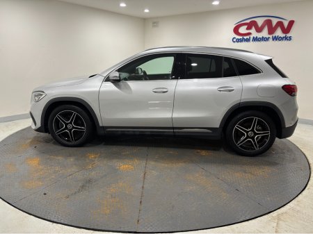 2023 Mercedes-Benz GLA Class - view 4