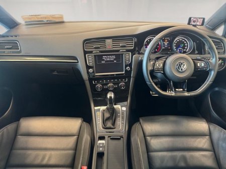 2016 Volkswagen Golf - thumbnail 15