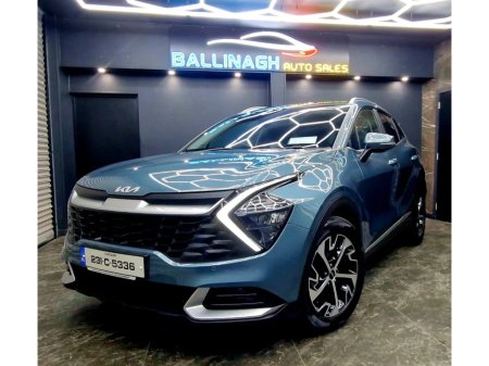 2023 Kia Sportage - thumbnail 9