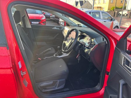 2020 Volkswagen Polo CL 1.6 TDI MANUAL 5DR  LOW  MILEAGE €16,950 thumbnail