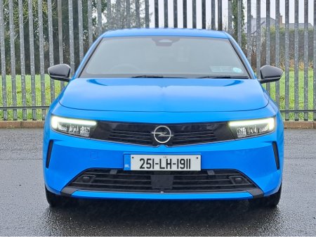 2025 Opel Astra ELEGANCE 1.2TURBO 110BHP **REVERSING CAMERA** €29,950 thumbnail