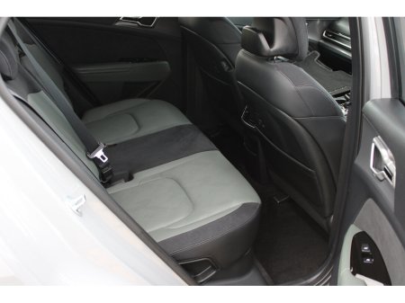 2024 Kia Sportage - thumbnail 10