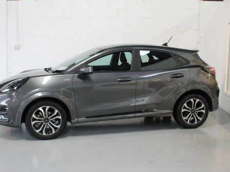 2023 Ford Puma - thumbnail 4