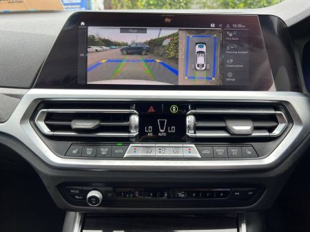 2021 BMW 3 Series - thumbnail 7