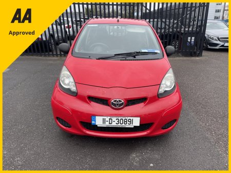 2011 Toyota Aygo - thumbnail 10