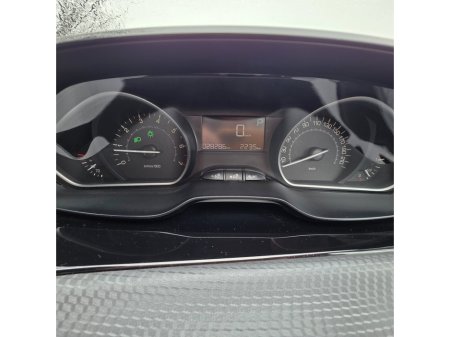 2017 Peugeot 208 1.2 PureTech 68bhp Access 3 dr €11,450 thumbnail