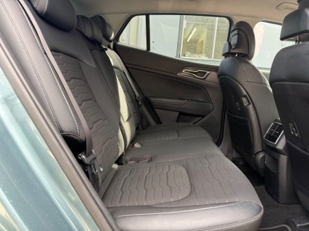 2022 Kia Sportage - thumbnail 19