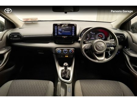 2022 Toyota Yaris 1.5 LUNA 4DR €19,995 thumbnail