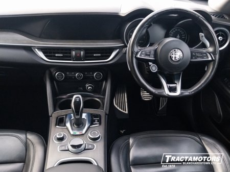 2020 Alfa Romeo Stelvio 2.0L TURBO 200BHP AWD L 2.0 TI 5DR €32,999