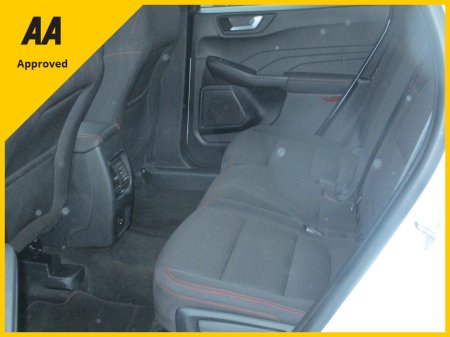 2021 Ford Kuga - thumbnail 33