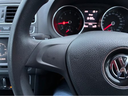 2016 Volkswagen Polo 1.2i TSI Petrol Automatic Trendline €13,250 thumbnail