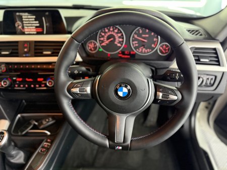 2016 BMW 3 Series - thumbnail 25