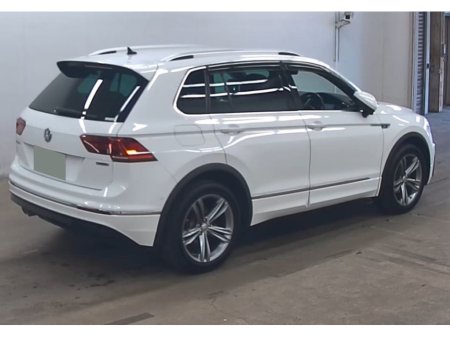 2018 Volkswagen Tiguan - photo 3
