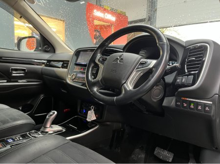 2019 Mitsubishi Outlander €22950 2019 MITSUBISHI OUTLANDER PHEV G 2.4 AUTOMATIC / CRUISE CONTROL / 360° PARKING CAMERA / ELECTRIC HEATED SEATS / HEATED STEERING WHEEL €22,950 thumbnail