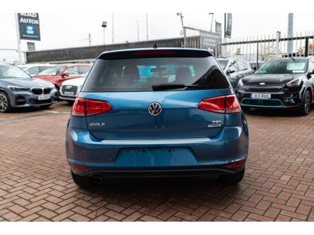 2016 Volkswagen Golf - view 4