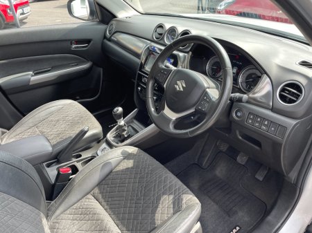 2021 Suzuki Vitara - thumbnail 10