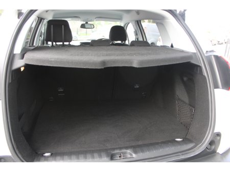 2019 Peugeot 2008 - thumbnail 9