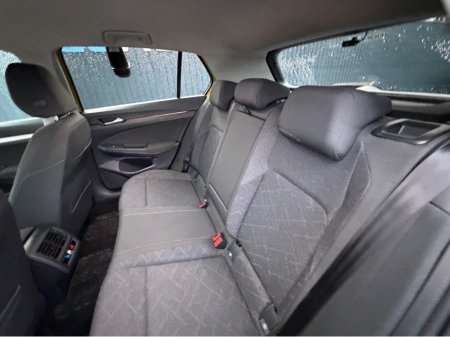 2022 Volkswagen Golf ACTIVE - 2.0L DIESEL - AUTO - 12M WARRANTY - CAR: 1736 €29,950 thumbnail