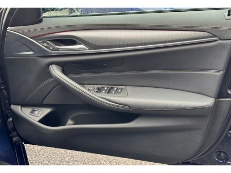 2023 BMW 5 Series - thumbnail 15