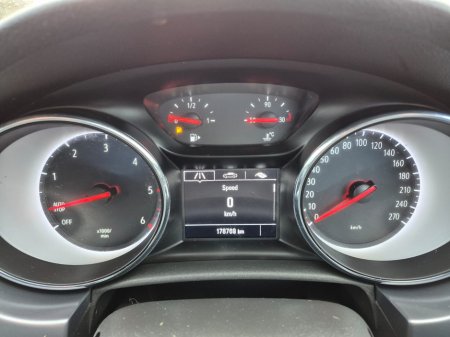 2022 Opel Astra 1.5 Turbo D 105PS 6 Speed SC €9,950 thumbnail