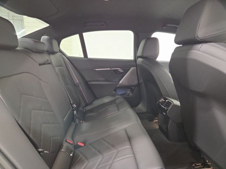 2026 BMW 5 Series - thumbnail 22