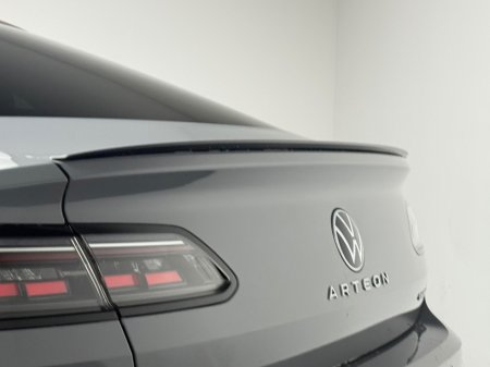 2024 Volkswagen Arteon R-LINE 1.4 TSI PHEV DSG *PAN ROOF* €45,990 thumbnail