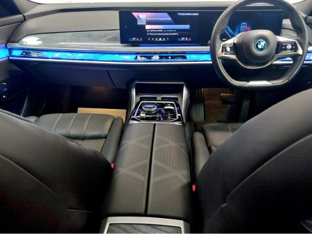 2023 BMW i7 - thumbnail 11