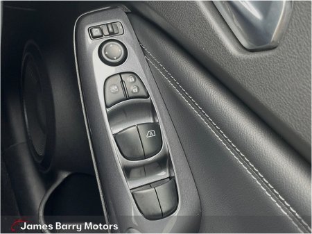 2024 Nissan Juke - thumbnail 18