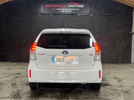 2020 Toyota Prius - thumbnail 5