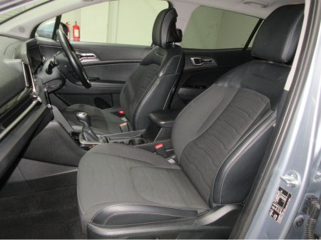 2023 Kia Sportage - thumbnail 10