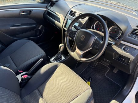 2013 Suzuki Swift - thumbnail 7