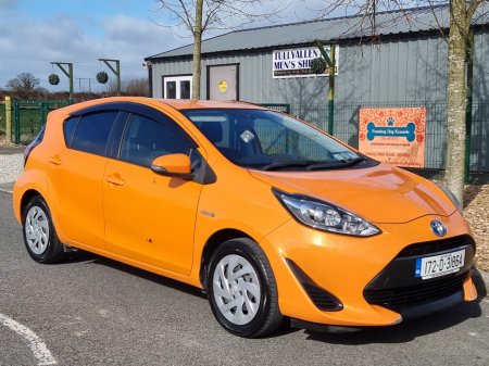 2017 Toyota Aqua for sale