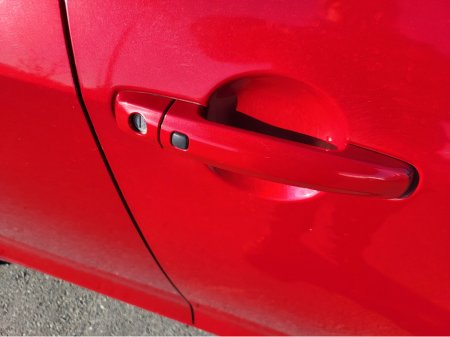 2016 Suzuki Swift - thumbnail 10