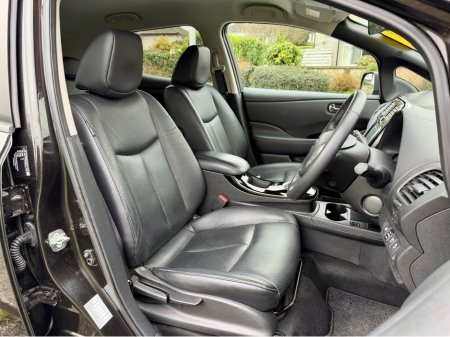 2017 Nissan Leaf Electric | 30 kWh High spec Teckna Edition | AA approved | Only 37,000 km | 2 keys | Jan 27 nct | July 26 nct | Sold checked and serviced with warranty and full Motor History report supplied. €8,900 thumbnail