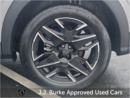 2026 Peugeot 3008  thumbnail