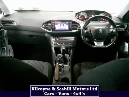 2016 Peugeot 308 ACTIVE 1.6 BLUE HDI 100 4DR thumbnail