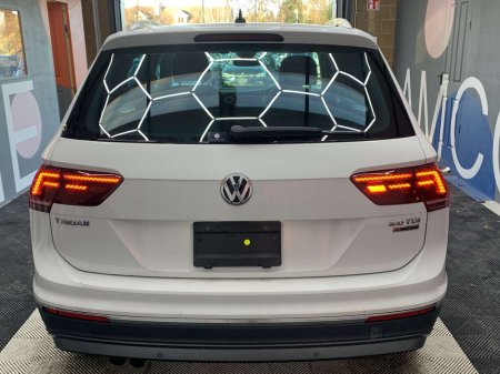 2018 Volkswagen Tiguan €26950! 2018 Tiguan 2.0 TDI 4Motion Highline / Reverse Camera / Heated Seats / Tiguan Automatic €26,950