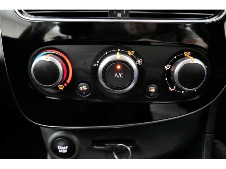 2019 Renault Clio - thumbnail 19