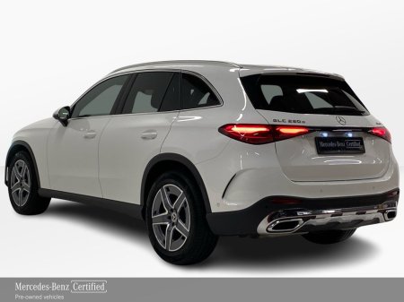 2025 Mercedes-Benz GLC Class GLC 220 D 4MATIC AMG Line €75,950 thumbnail