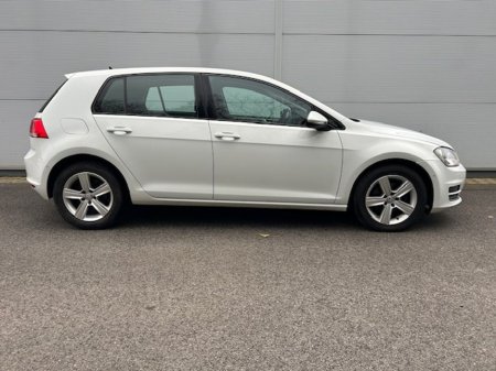 2016 Volkswagen Golf - thumbnail 2