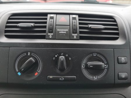 2015 Skoda Roomster - thumbnail 18