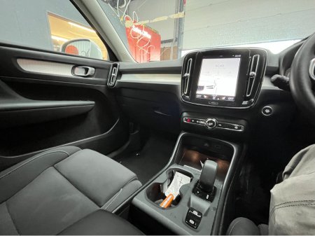 2021 Volvo XC40 €30950 2021 VOLVO XC40 RECHARGE PLUG-IN HYBRID T5 1.5 AUTOMATIC / CRUISE CONTROL / 360° PARKING CAMERA / ELECTRIC MEMORY & HEATED SEATS / HEATED STEERING WHEEL / APPLE CARPLAY €30,950 thumbnail