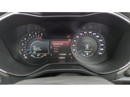 2020 Ford Mondeo - thumbnail 17