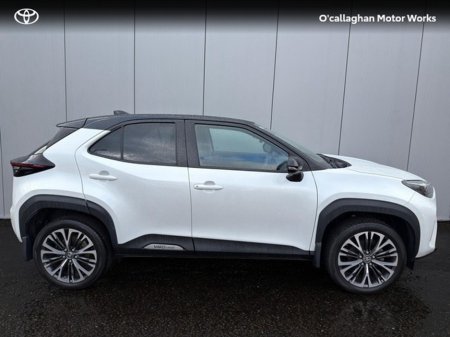 2023 Toyota Yaris Cross  €29,950 thumbnail