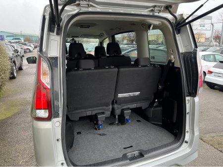 2022 Nissan Serena 8 SEATER AUTOMATIC HYBRID 2.0 PETROL //POWER SLIDING REAR DOORS//360 PARKING CAMERAS//KEYLESS ENTRY// €24,950 thumbnail