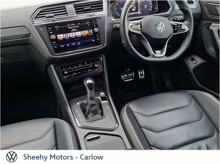 2024 Volkswagen Tiguan - thumbnail 2