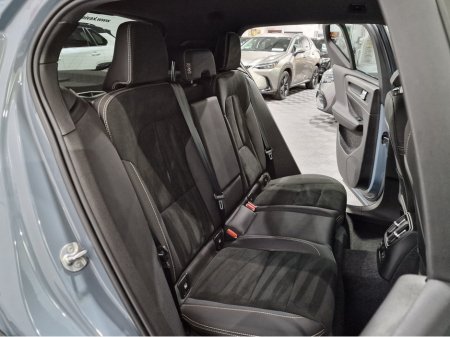 2023 Volvo XC40 T4 PLUS DARK RECHARGE AUTOMATIC **ONE OWNER / APPLE CARPLAY / CRUISE CONTROL / ELECTRIC BOOTLID / HEATED FRONT & REAR SEATS / HEATED STEERING WHEEL / 360 DEGREE CAMERA / WIRELESS PHONE CHARGING** €38,900 thumbnail