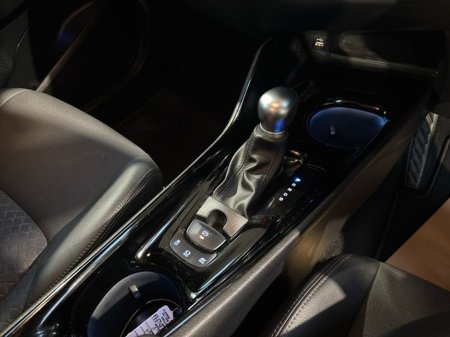 2023 Toyota C-HR HYBRID SPORT 4DR AUTO €30,450 thumbnail